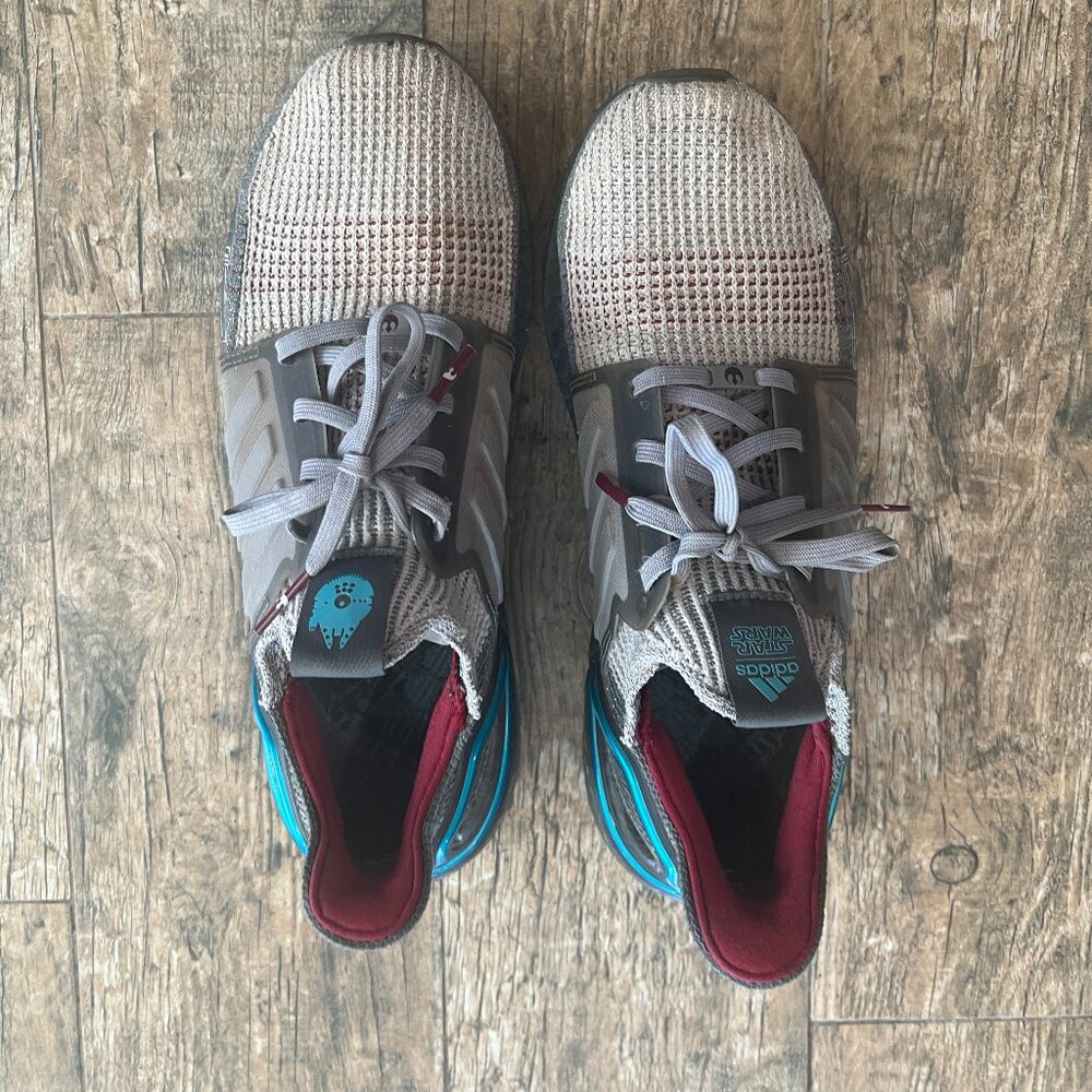 Men's Adidas x Star Wars Ultra Boost 19 Star Wars Millennium Falcon - Picture 2 of 9